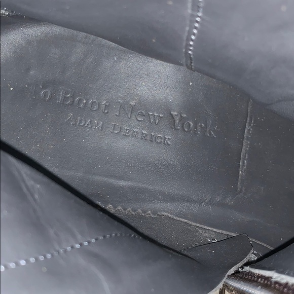 To boot New York, Amsterdam cognac boot